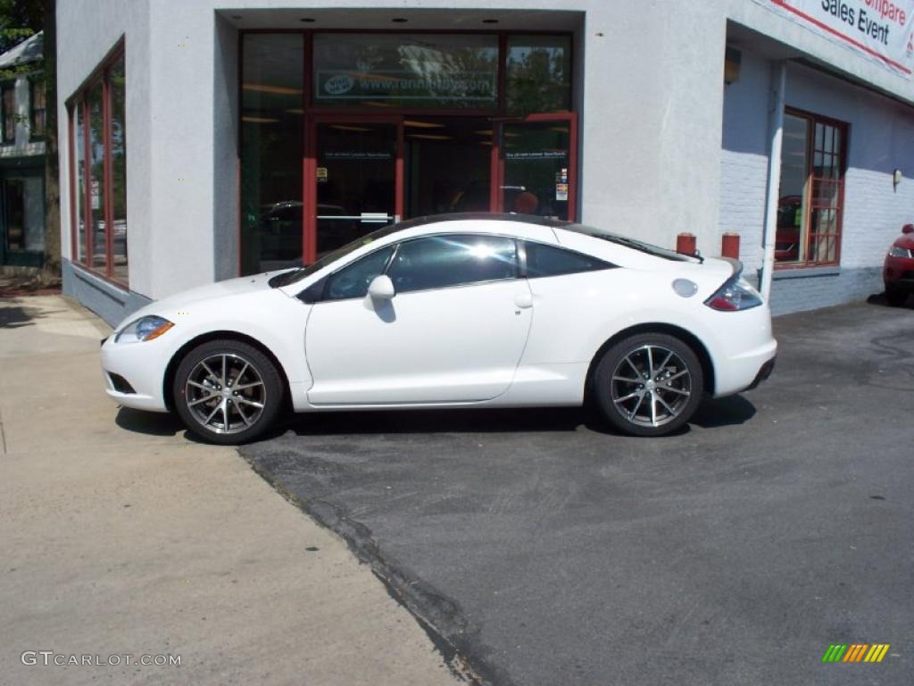 2011 Eclipse GS Sport Coupe - Northstar White / Dark Charcoal photo #1