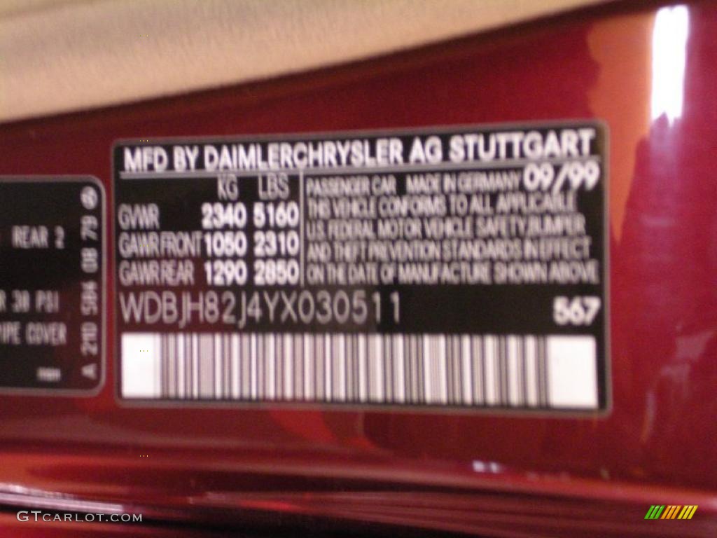2000 E 320 4Matic Wagon - Bordeaux Red Metallic / Java photo #10