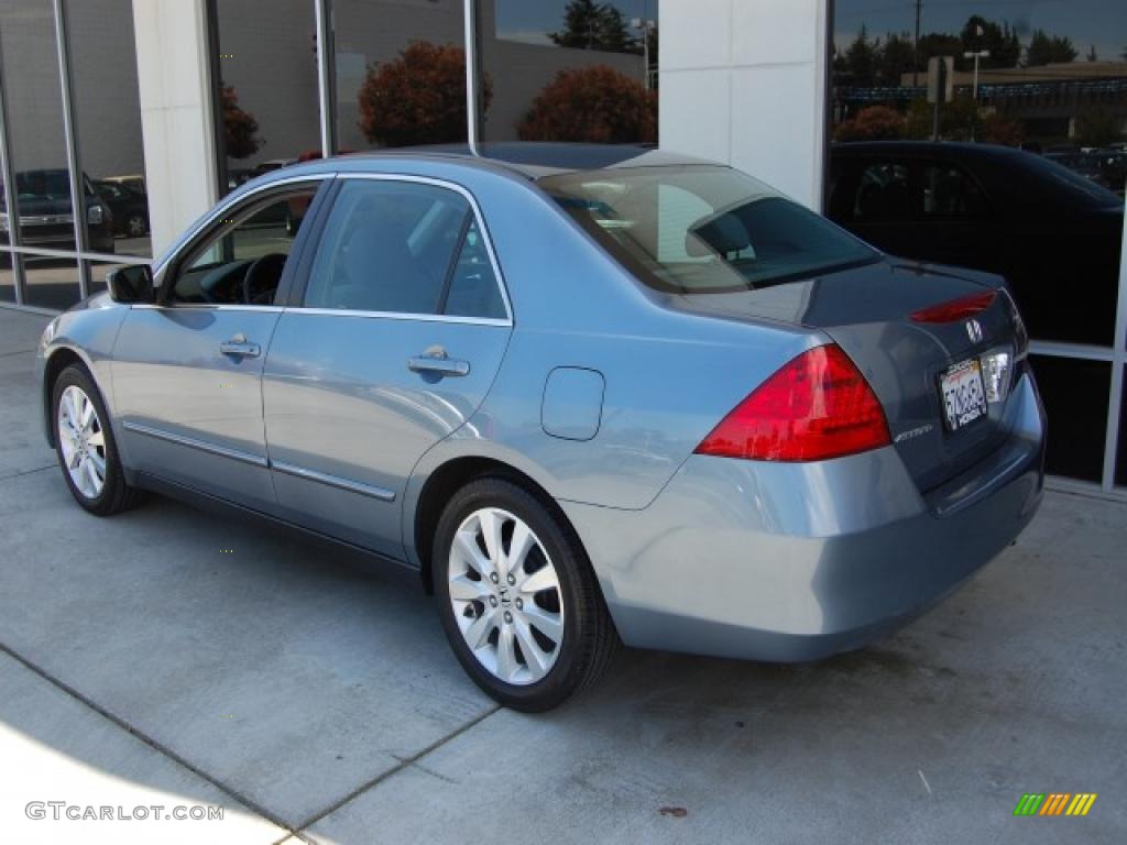 2007 Accord LX Sedan - Cool Blue Metallic / Gray photo #5