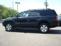 Black - 4Runner SR5 Photo No. 3