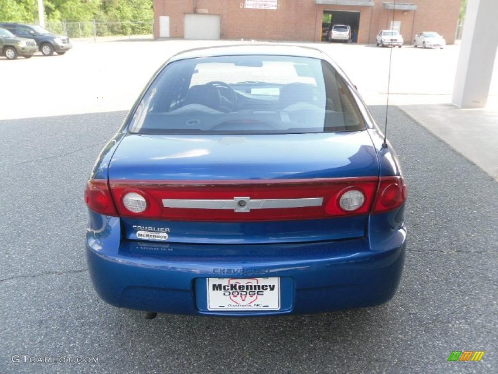 2003 Cavalier Sedan - Arrival Blue Metallic / Graphite Gray photo #3