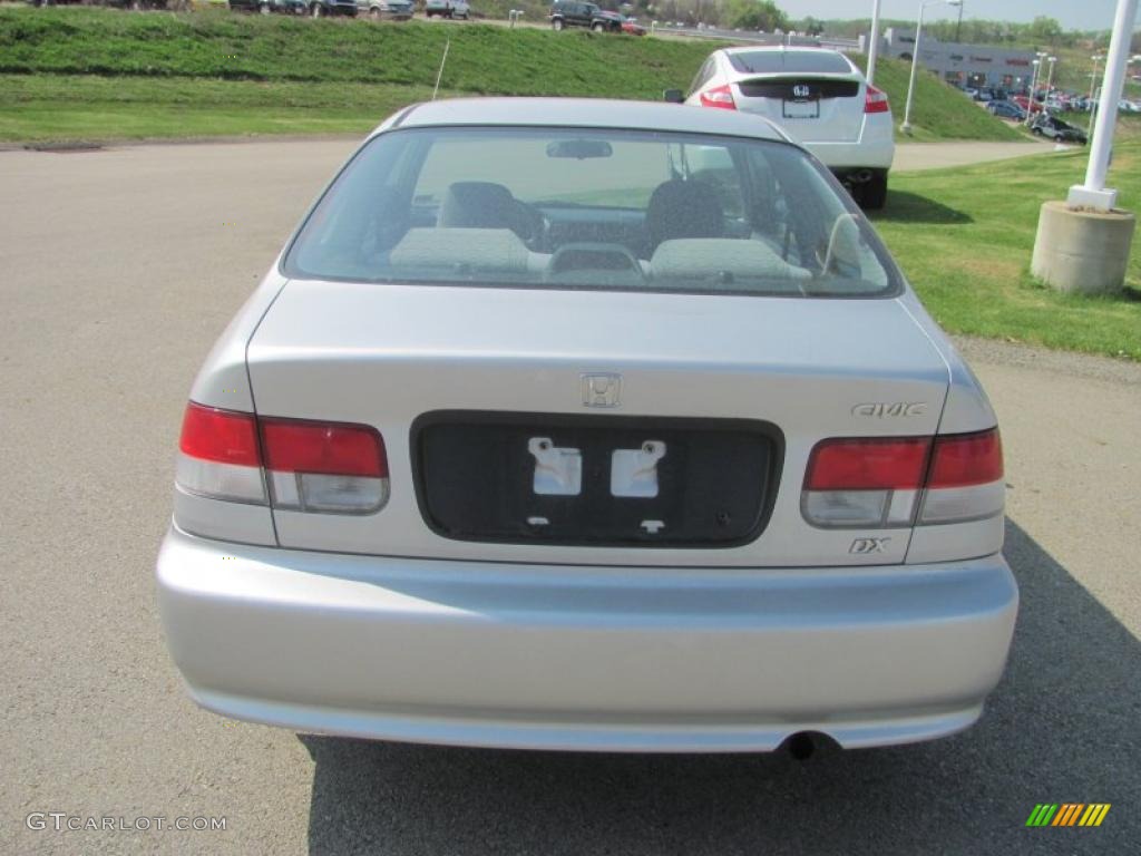 2000 Civic DX Coupe - Vogue Silver Metallic / Gray photo #11