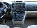 2007 Cosmic White Hyundai Entourage GLS  photo #19