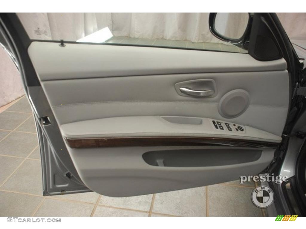 2009 3 Series 328i Sedan - Space Grey Metallic / Grey photo #12