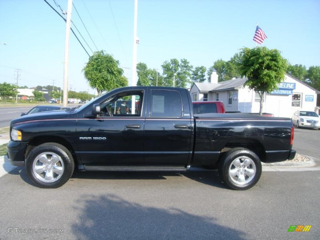2002 Ram 1500 Sport Quad Cab 4x4 - Black / Dark Slate Gray photo #2