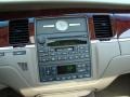 2004 Light French Silk Lincoln Town Car Ultimate  photo #20