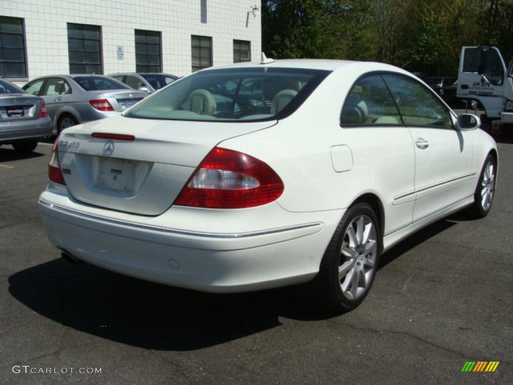 2007 CLK 350 Coupe - Arctic White / Stone photo #4