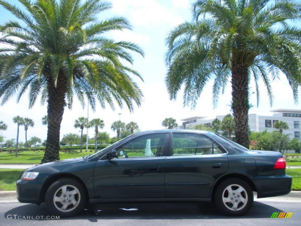 Dark Emerald Pearl Honda Accord