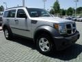 2007 Bright Silver Metallic Dodge Nitro SXT  photo #7