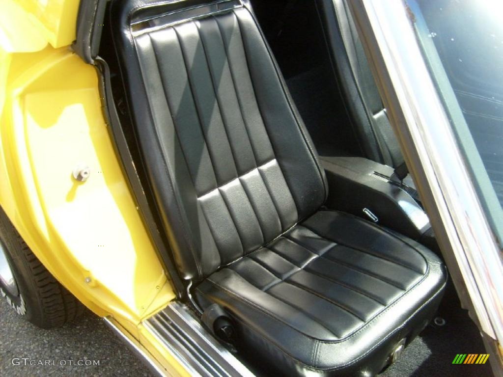 1970 Corvette Stingray Sport Coupe - Daytona Yellow / Black photo #15