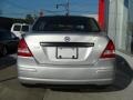 Brillant Silver - Versa 1.6 Sedan Photo No. 5