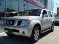 2006 Silver Lightning Metallic Nissan Pathfinder LE 4x4  photo #3