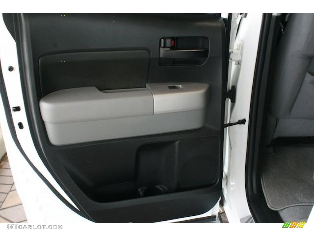 2007 Tundra SR5 Double Cab - Super White / Graphite Gray photo #21