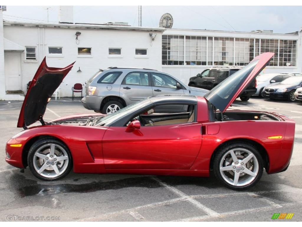 2005 Corvette Coupe - Magnetic Red Metallic / Cashmere photo #11