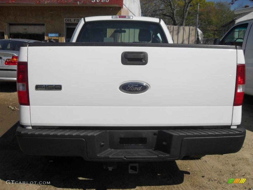 2005 F150 XL Regular Cab - Oxford White / Medium Flint Grey photo #5