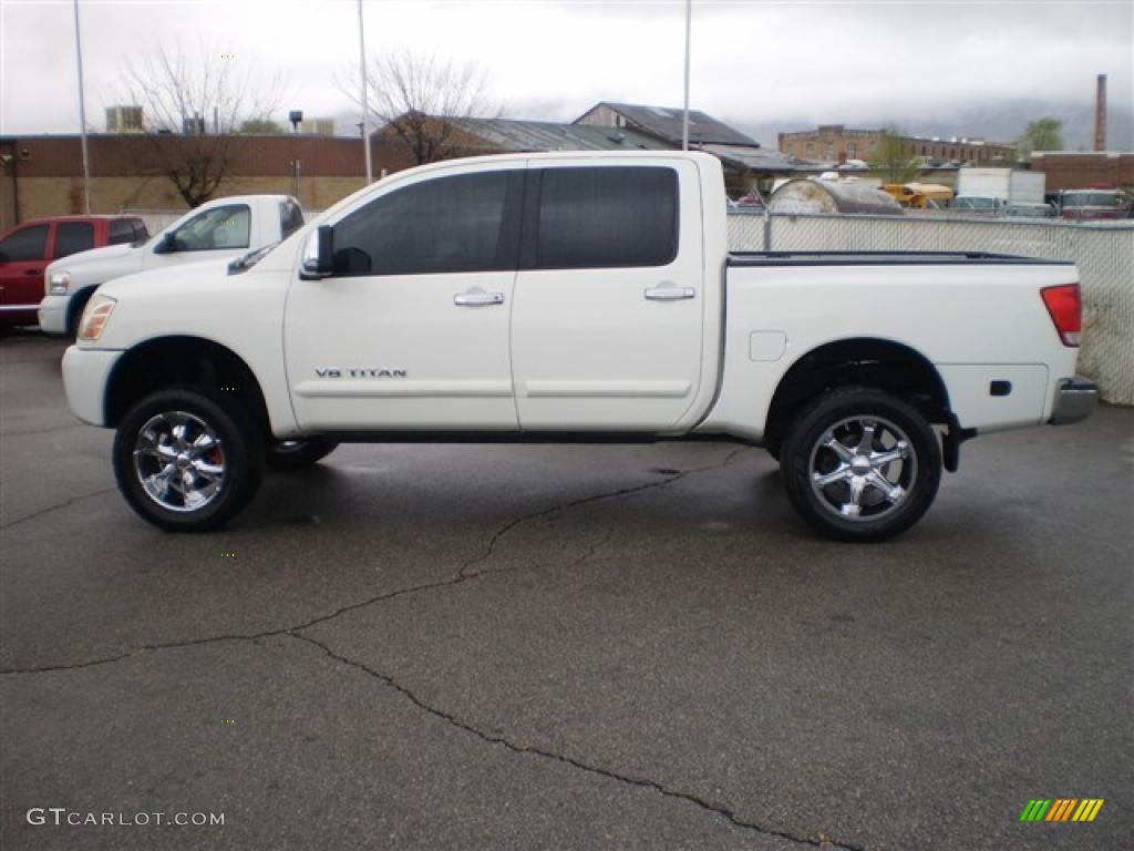 White Nissan Titan