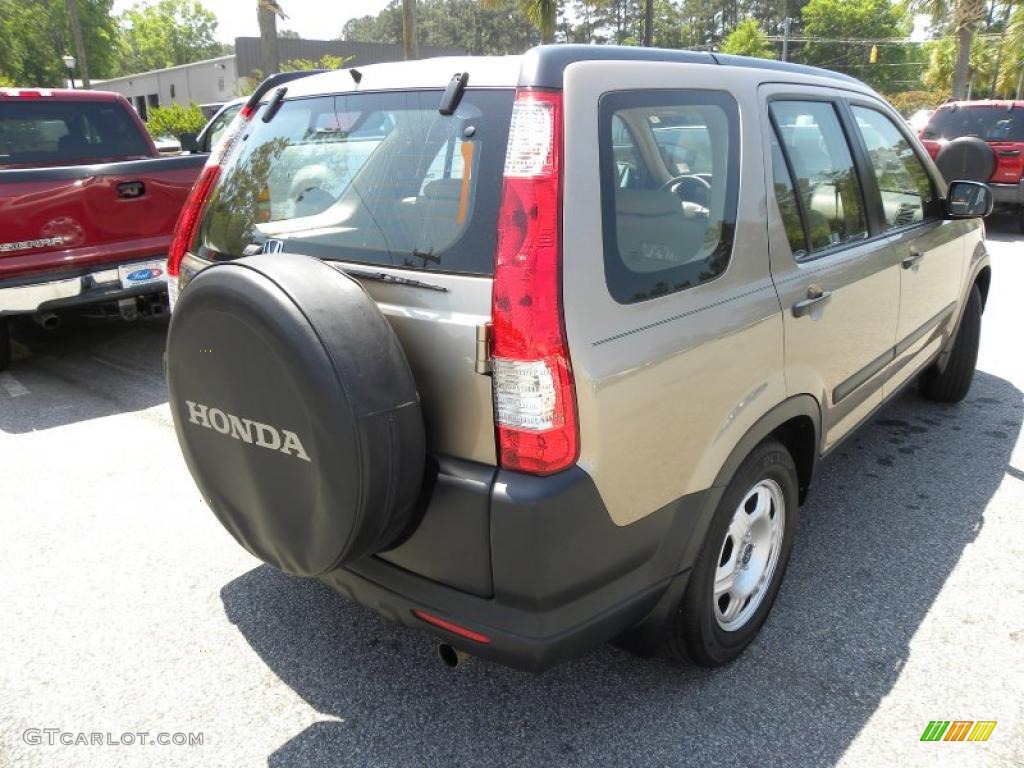 2006 CR-V LX - Sahara Sand Metallic / Ivory photo #13