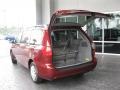 2009 Salsa Red Pearl Toyota Sienna LE  photo #8