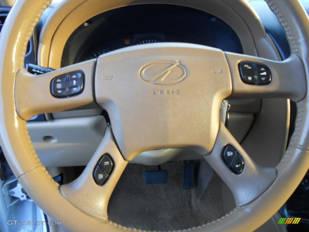 2002 Bravada  - Arctic White / Camel photo #10