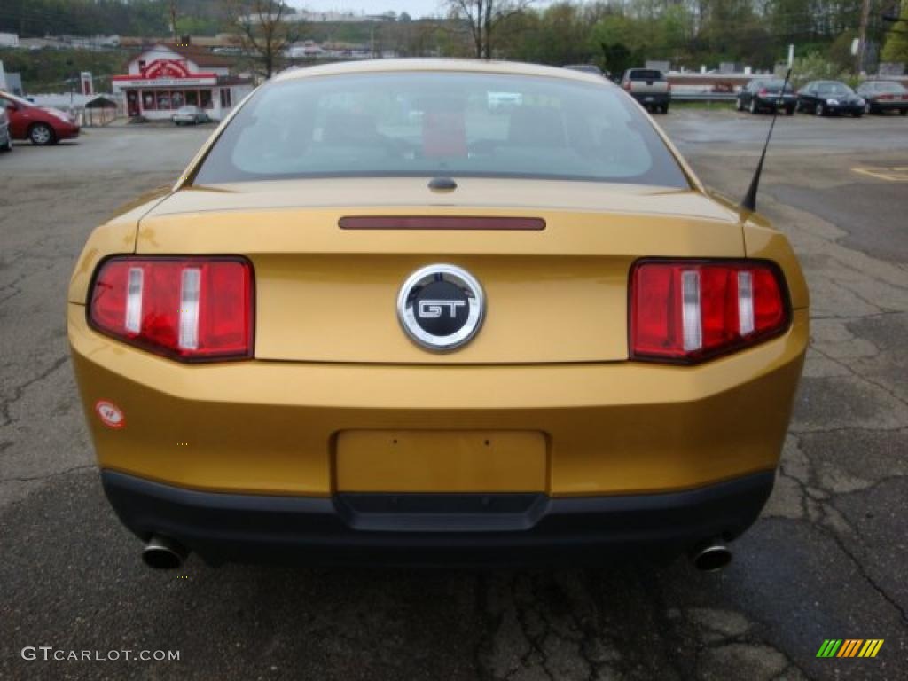 2010 Mustang GT Premium Coupe - Sunset Gold Metallic / Charcoal Black photo #3