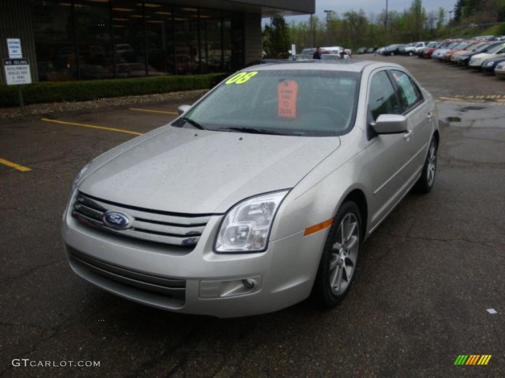 2008 Fusion SE - Silver Birch Metallic / Charcoal Black/Red photo #11