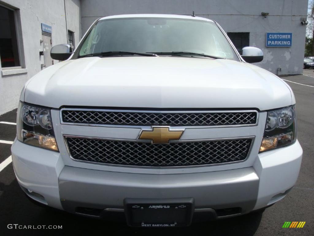 2007 Tahoe Z71 4x4 - Summit White / Ebony photo #2