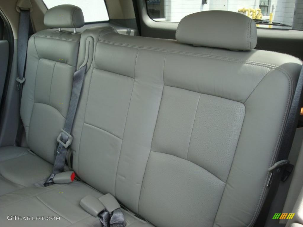 2003 VUE V6 - Silver / Gray photo #15