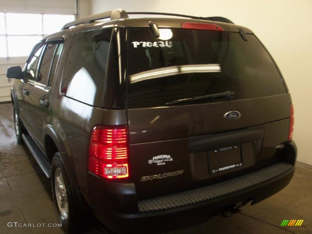 2005 Explorer XLS 4x4 - Black / Medium Parchment photo #8