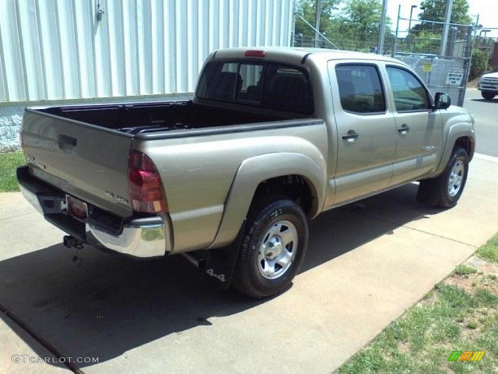 2007 Tacoma V6 SR5 Double Cab 4x4 - Desert Sand Mica / Taupe photo #16