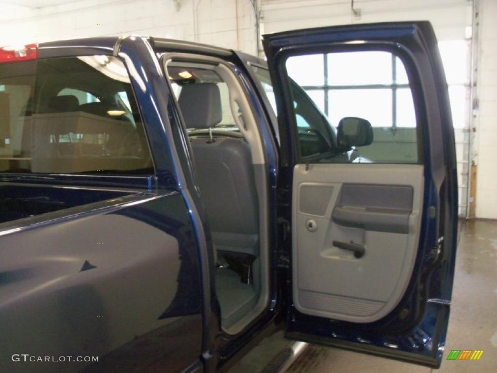 2008 Ram 1500 Big Horn Edition Quad Cab 4x4 - Patriot Blue Pearl / Medium Slate Gray photo #17