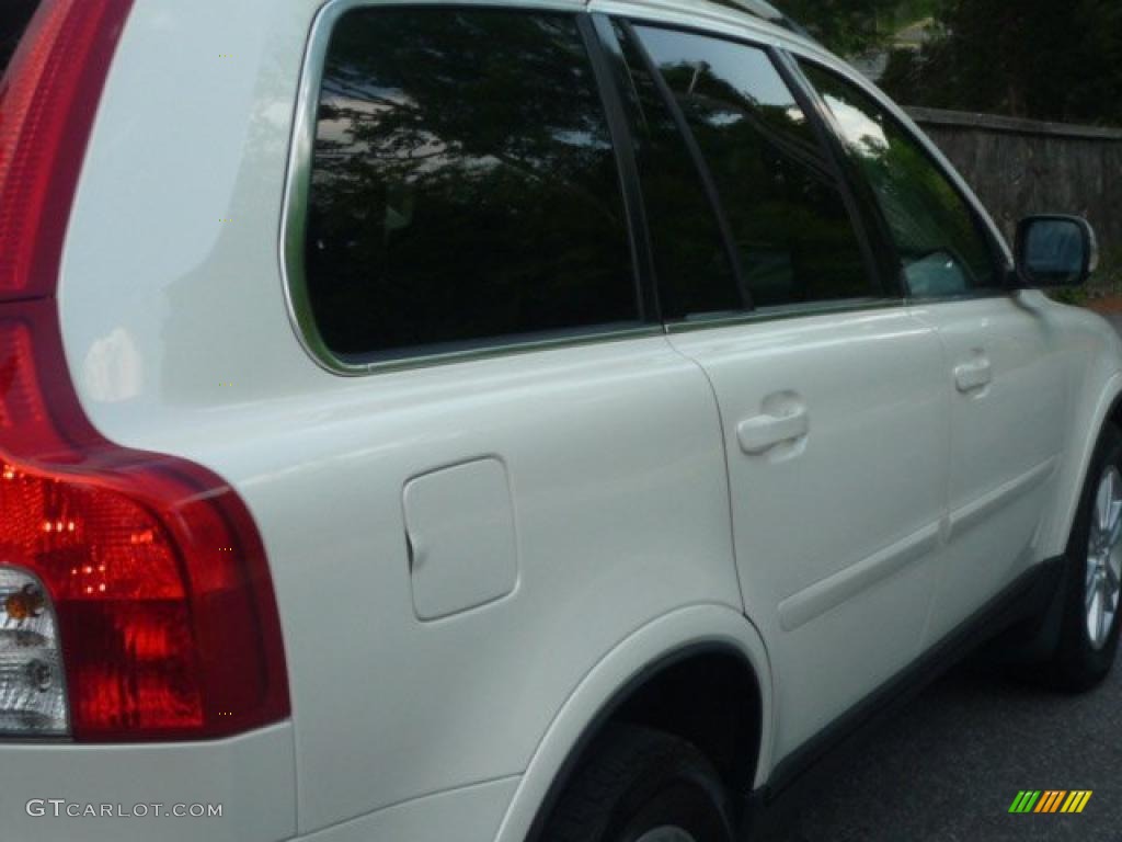 2007 XC90 V8 AWD - Ice White / Taupe photo #12