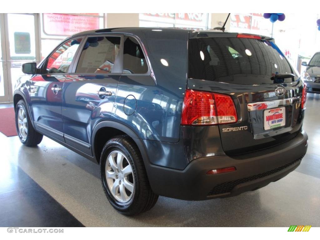 2011 Sorento LX - Pacific Blue / Gray photo #5