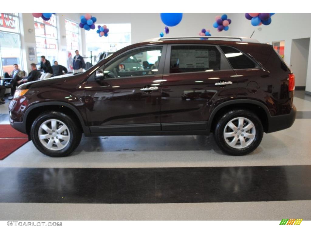 2011 Sorento LX - Dark Cherry / Beige photo #4