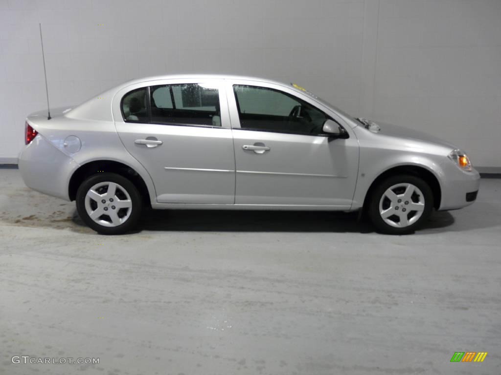 Ultra Silver Metallic Chevrolet Cobalt