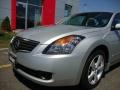 Radiant Silver Metallic - Altima 3.5 SE Photo No. 17