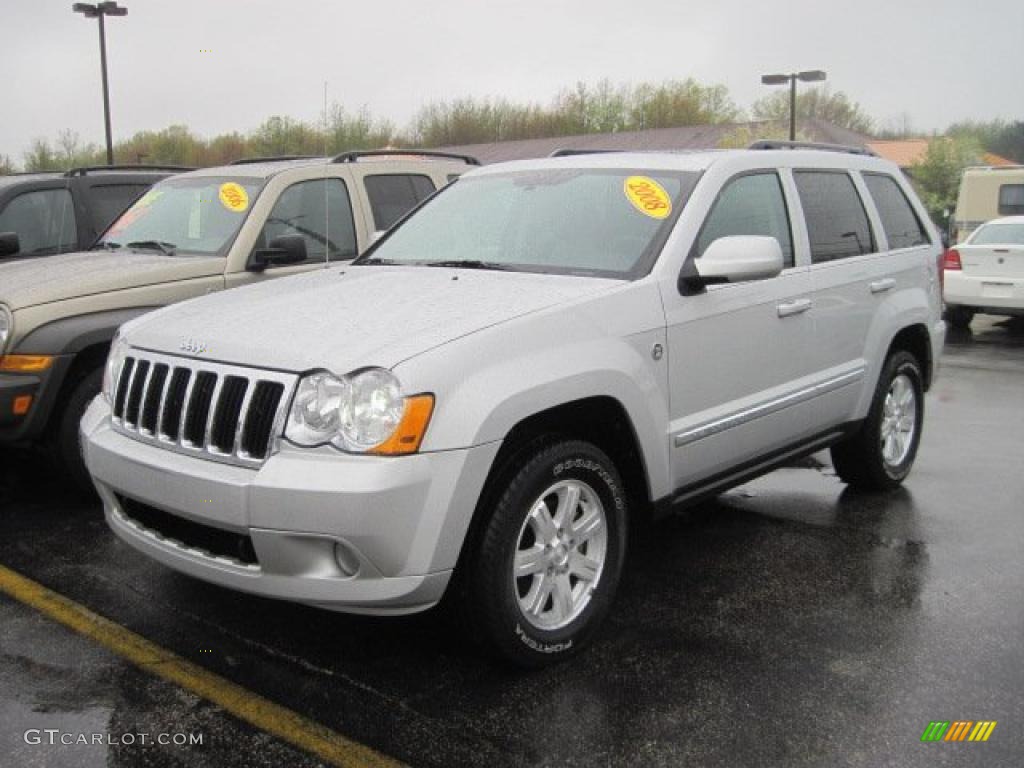 2008 Grand Cherokee Limited 4x4 - Bright Silver Metallic / Dark Slate Gray/Light Graystone photo #1