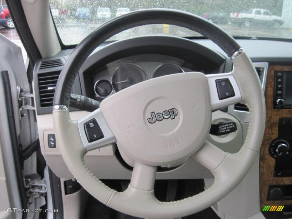 2008 Grand Cherokee Limited 4x4 - Bright Silver Metallic / Dark Slate Gray/Light Graystone photo #11