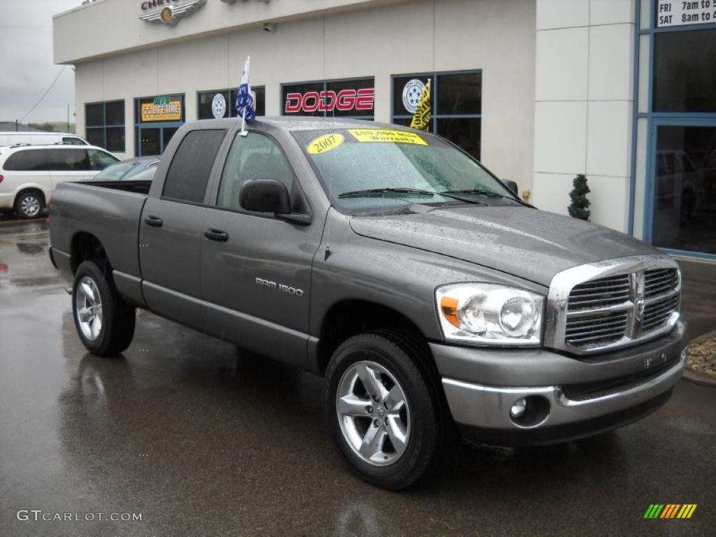 2007 Ram 1500 Big Horn Edition Quad Cab 4x4 - Mineral Gray Metallic / Medium Slate Gray photo #20