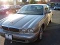 Topaz Metallic - XJ XJ8 Photo No. 5
