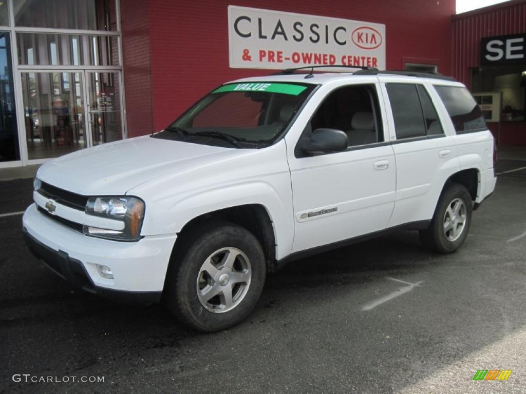 2004 TrailBlazer LT - Summit White / Medium Pewter photo #1