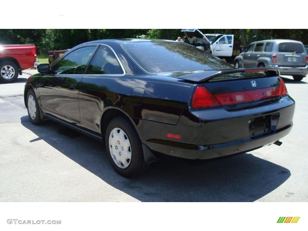 2000 Accord LX Coupe - Nighthawk Black Pearl / Charcoal photo #5