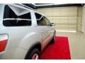 Liquid Silver Metallic - Acadia SLT Photo No. 32