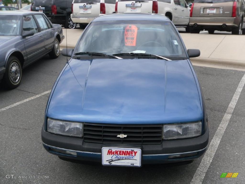 1989 Corsica Sedan - Blue Metallic / Blue photo #6