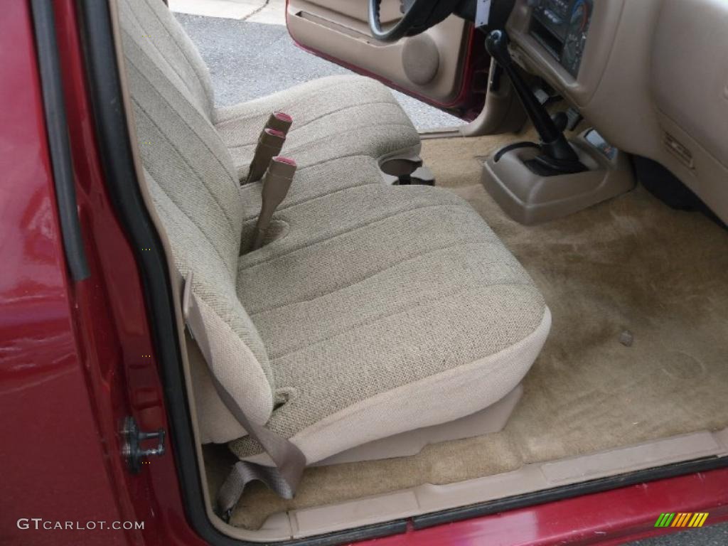 1996 Chevrolet S10 LS Regular Cab 4x4 Front Seat Photo #29111582