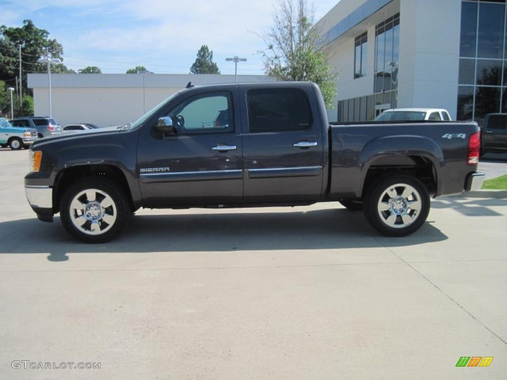 2010 Sierra 1500 SLE Crew Cab 4x4 - Storm Gray Metallic / Ebony photo #3