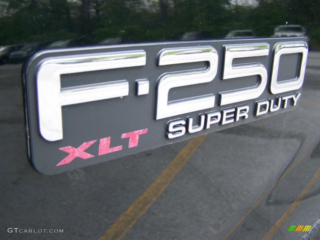 2002 F250 Super Duty XLT SuperCab 4x4 - Black / Medium Flint photo #11
