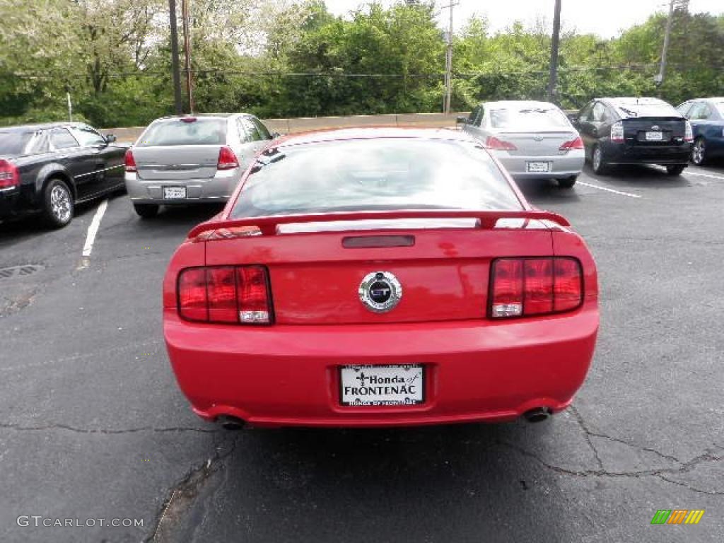 2005 Mustang GT Deluxe Coupe - Torch Red / Dark Charcoal photo #3