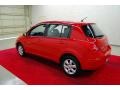 Red Alert - Versa 1.8 SL Hatchback Photo No. 28