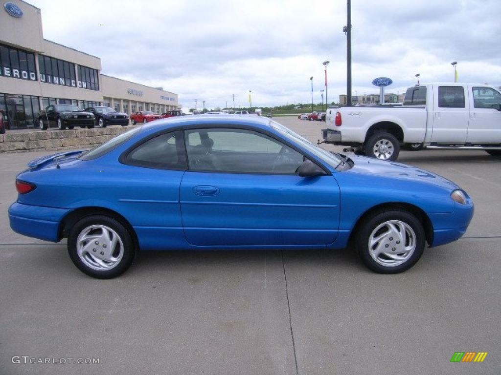 2002 Escort ZX2 Coupe - Bright Atlantic Blue Metallic / Dark Gray photo #2