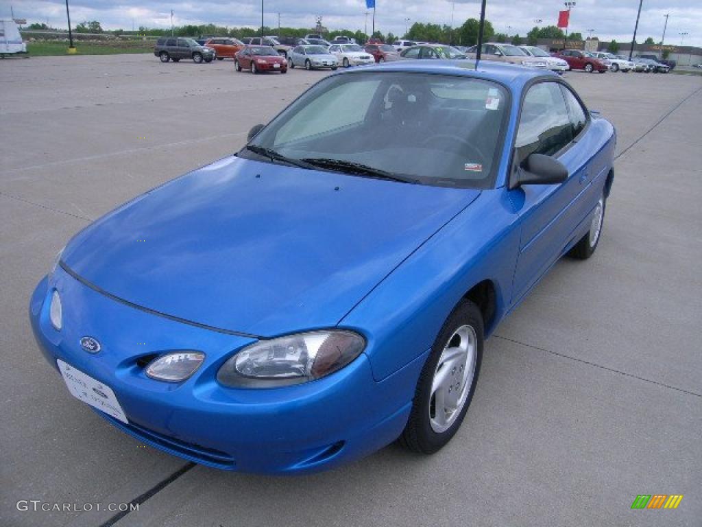 2002 Escort ZX2 Coupe - Bright Atlantic Blue Metallic / Dark Gray photo #6